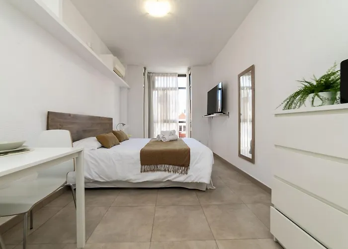 Classy XIII - Ferga Suites